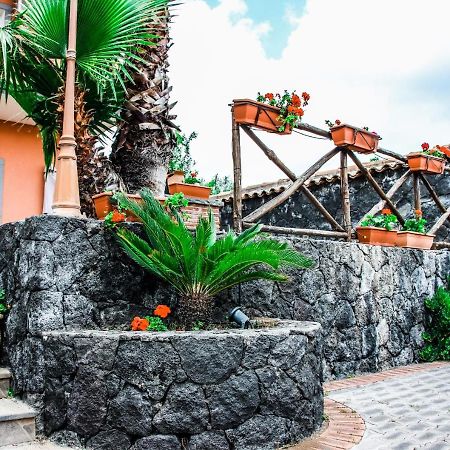 Martina Paradise Affitta Camere Nicolosi Ngoại thất bức ảnh
